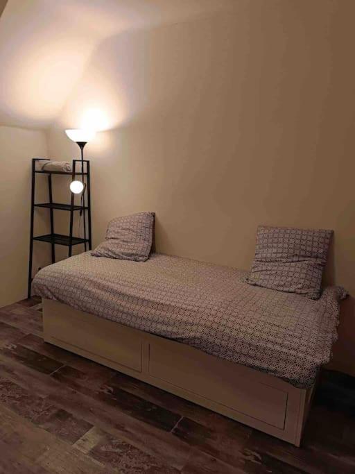 Appartement Studio Au Centre De Quimper 2Eme Et Extérieur photo
